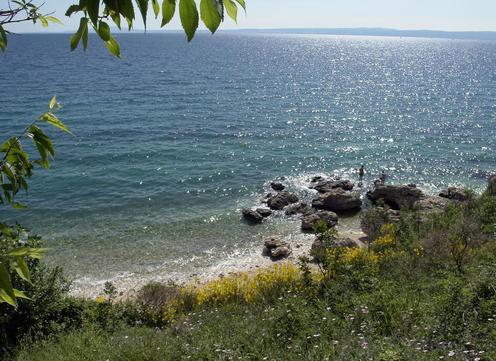 Maramare Apartments Stara Baska Exterior photo